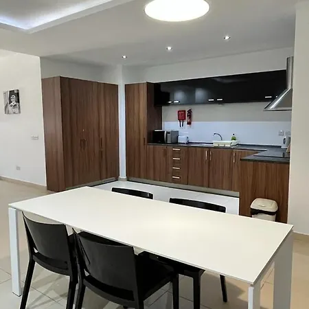Stylish 1 Bedroom In Birgu, شقة